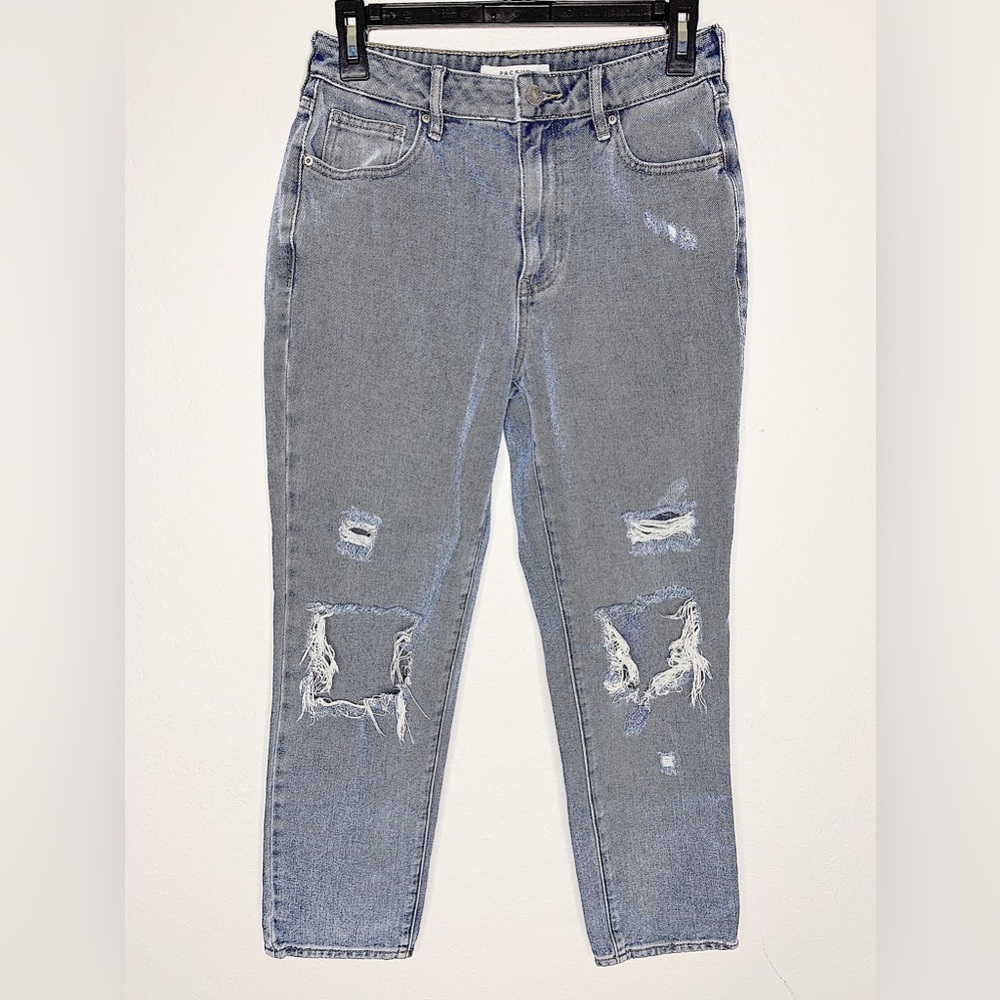 PACSUN Light Wash Distressed High Rise Mom Jeans Size 26